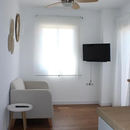 公寓 Beautiful Brand New 2 Bedroom Flat With Terrace *